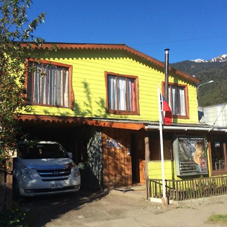 Hostal Scarlett Puerto Puyuguapi Kültér fotó